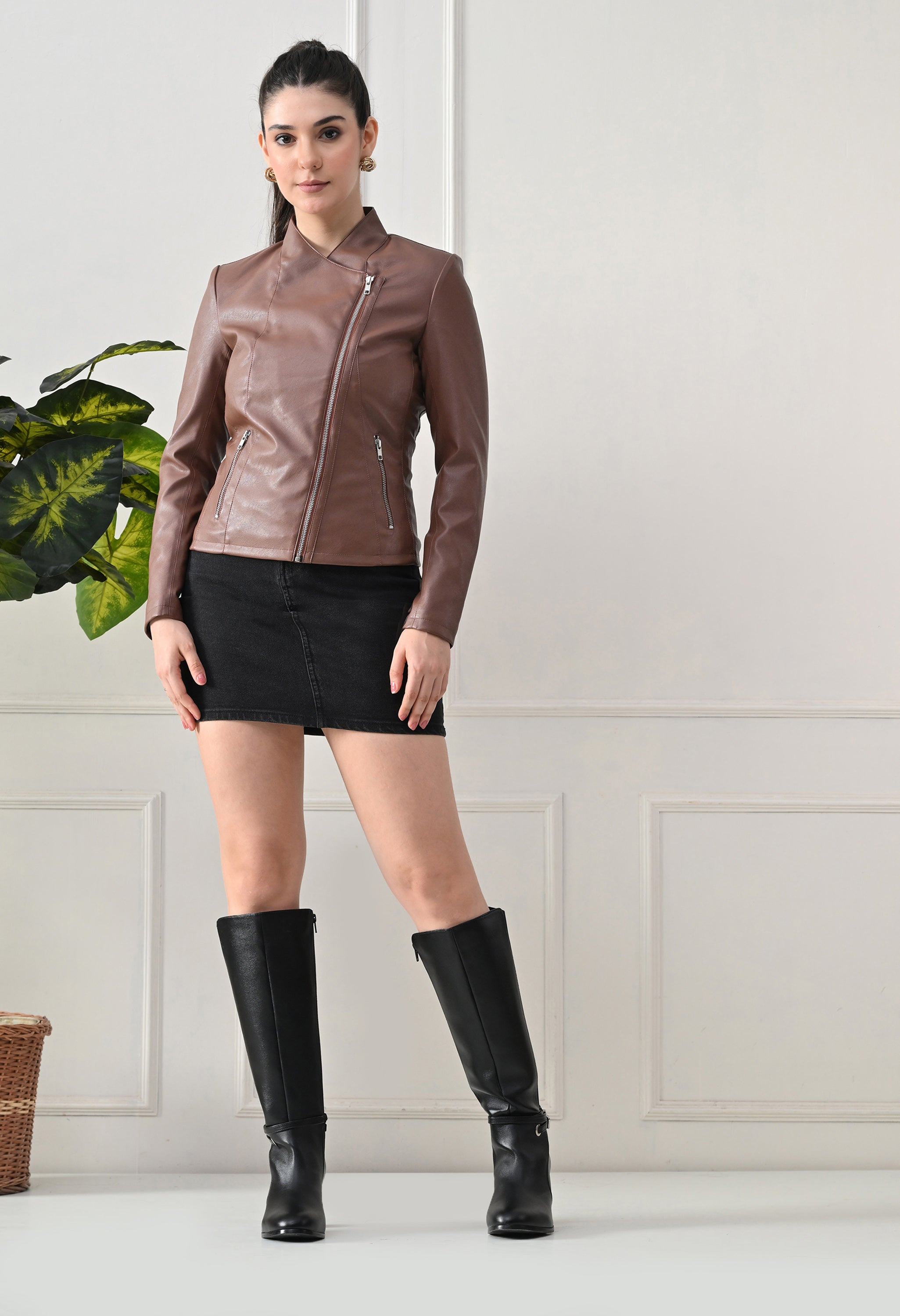 Lapel Collar Solid Water Resistant Tan Biker Jacket for Women