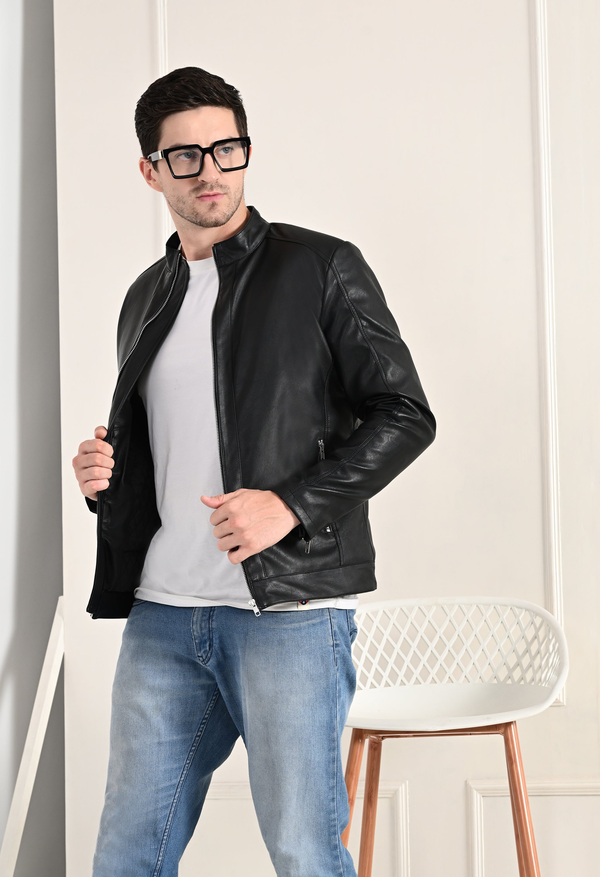 Stand Collar Long Sleeves Classic Look Lightweight Black Leather Jacket
