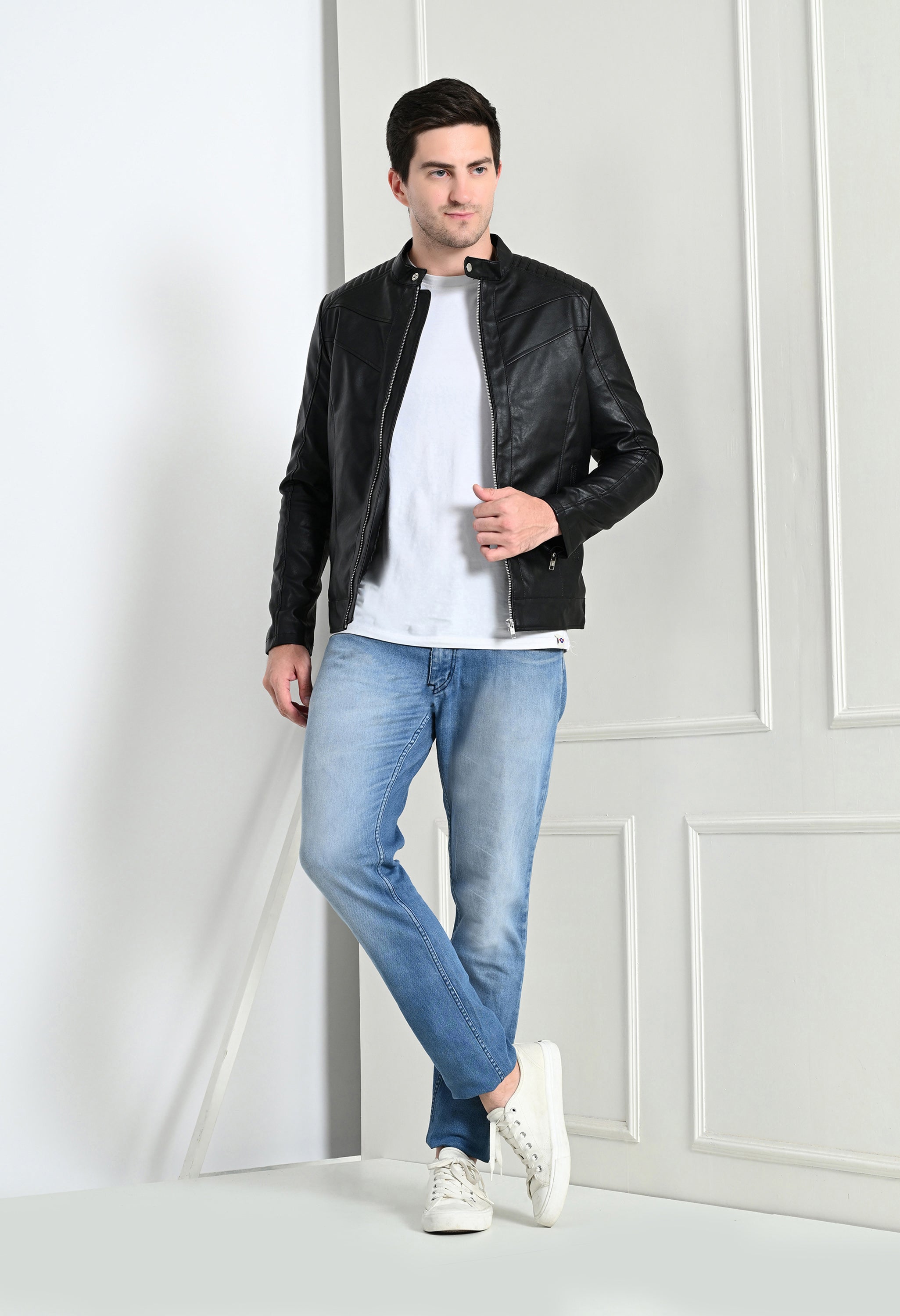 Mandarin Collar Leather Anti Odour Black Jacket for Men