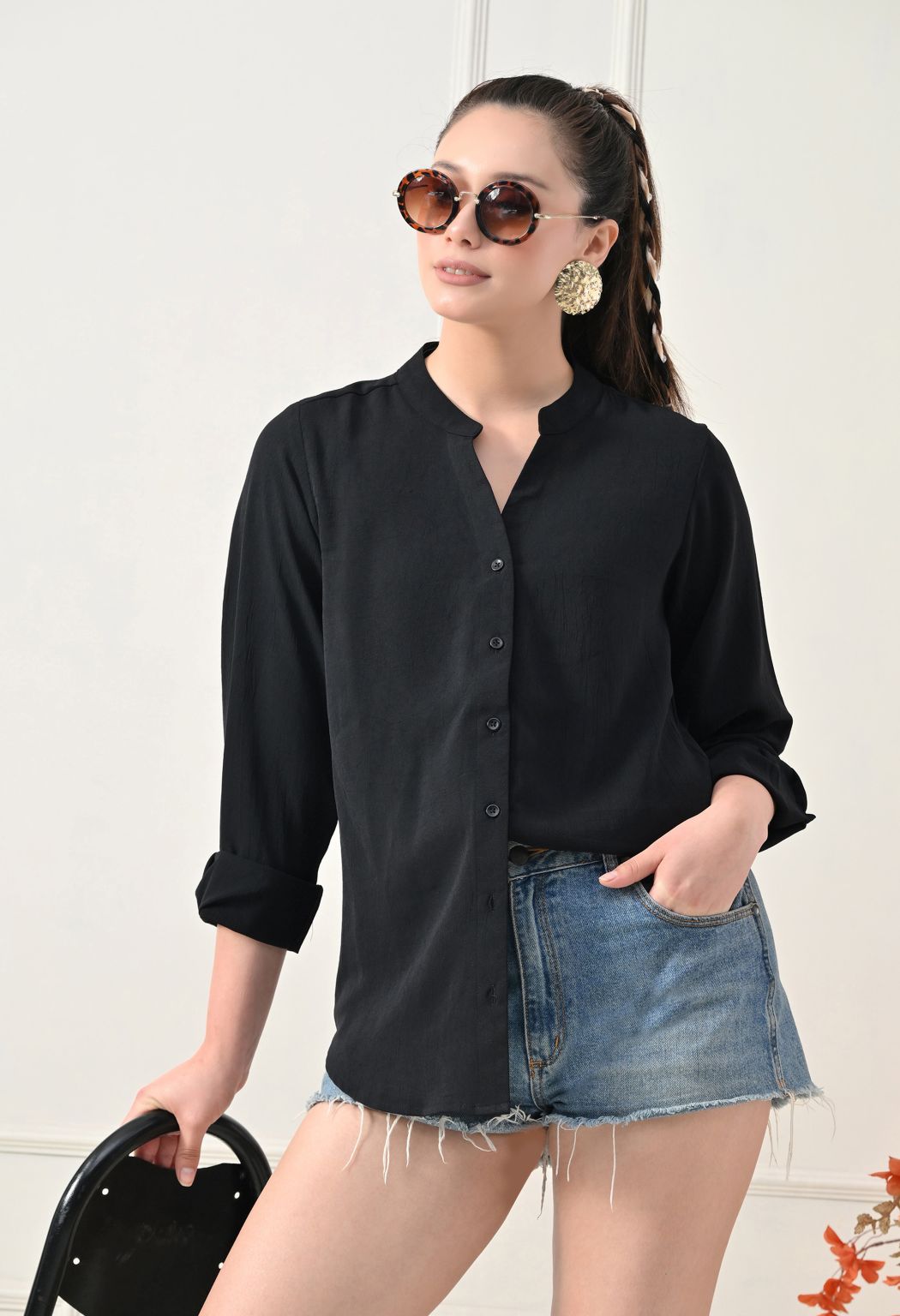 Women Black Comfort Solid Casual Shirt