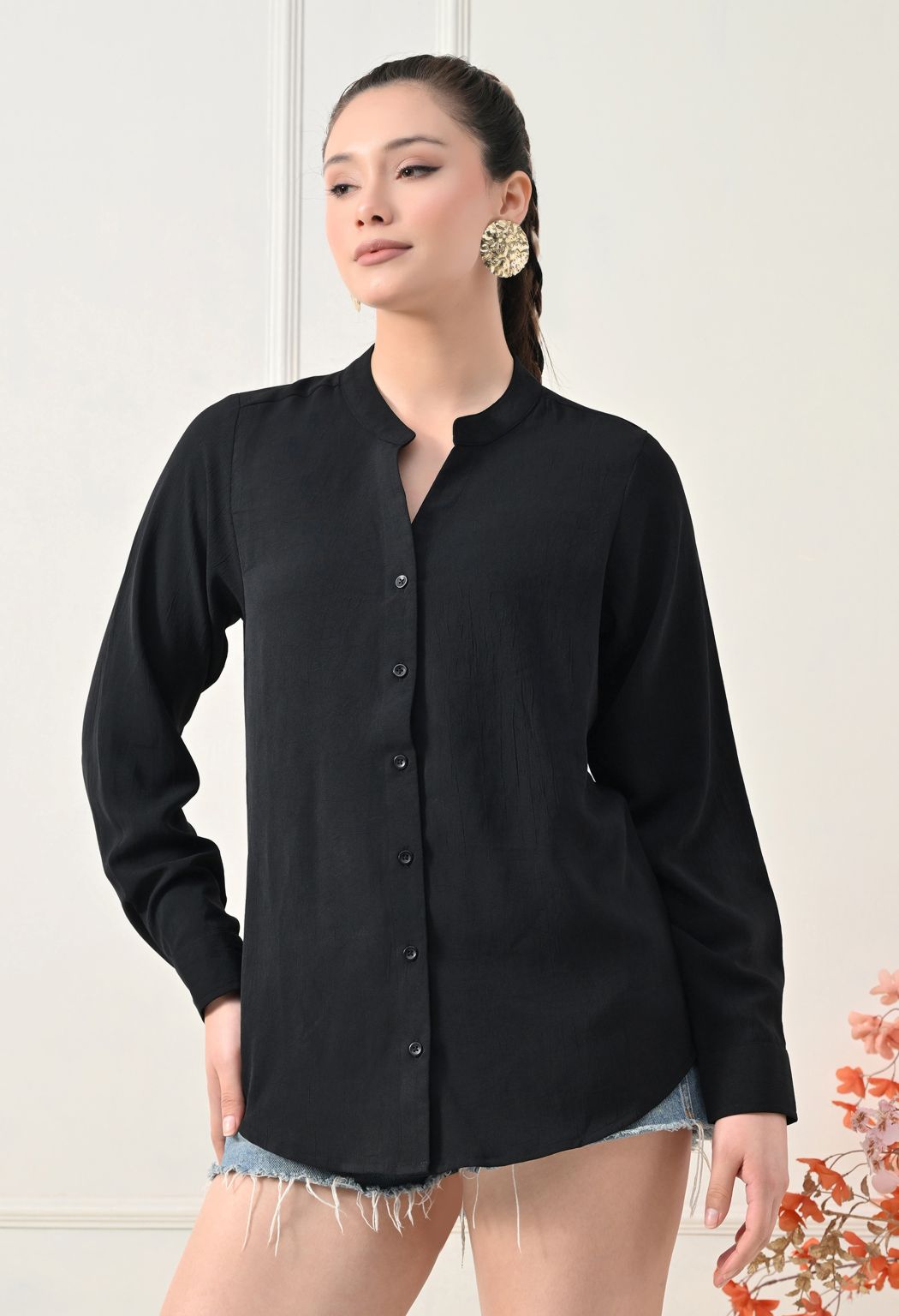 Women Black Comfort Solid Casual Shirt