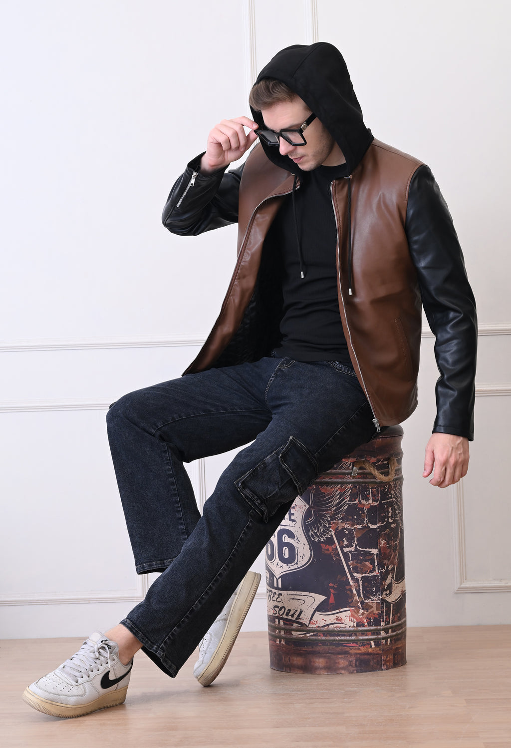 Men Hood Collar Solid Casual Biker Jacket