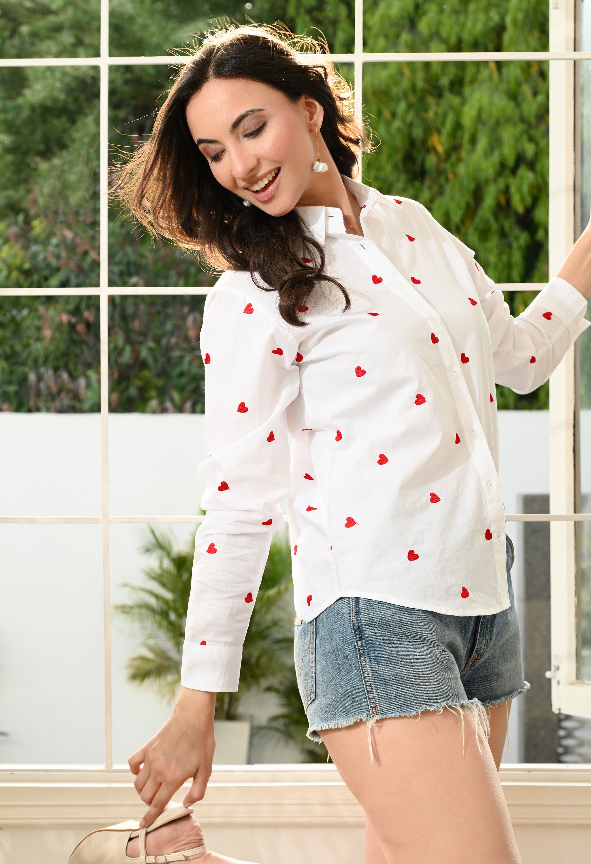 Women White Emroidery Comfort Casual Shirts