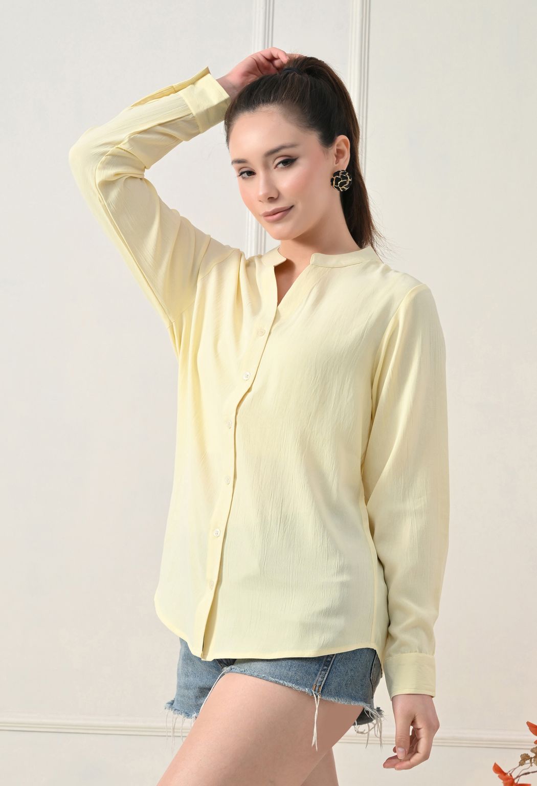 Women Lime Solid Comfort Casual Shirts