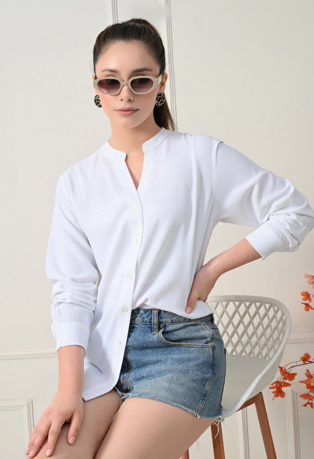 Women White Solid Comfort Casual Shirts
