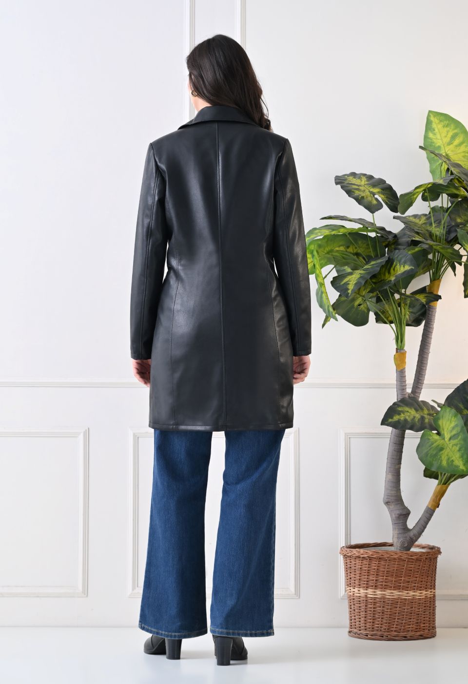 Single-Breasted Black Leather Overcoat For Women
