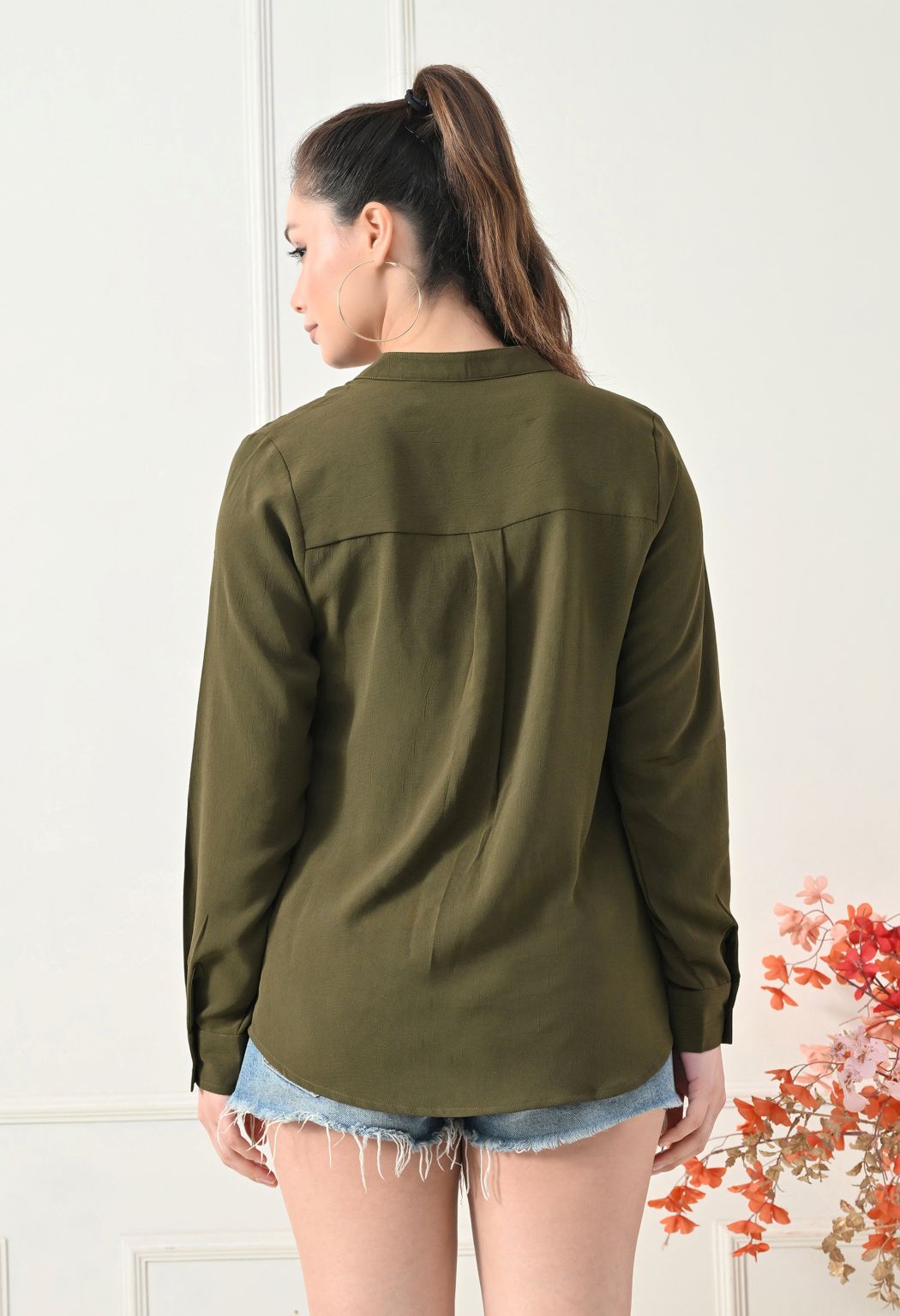 Women Green Solid Comfort Casual Shirts