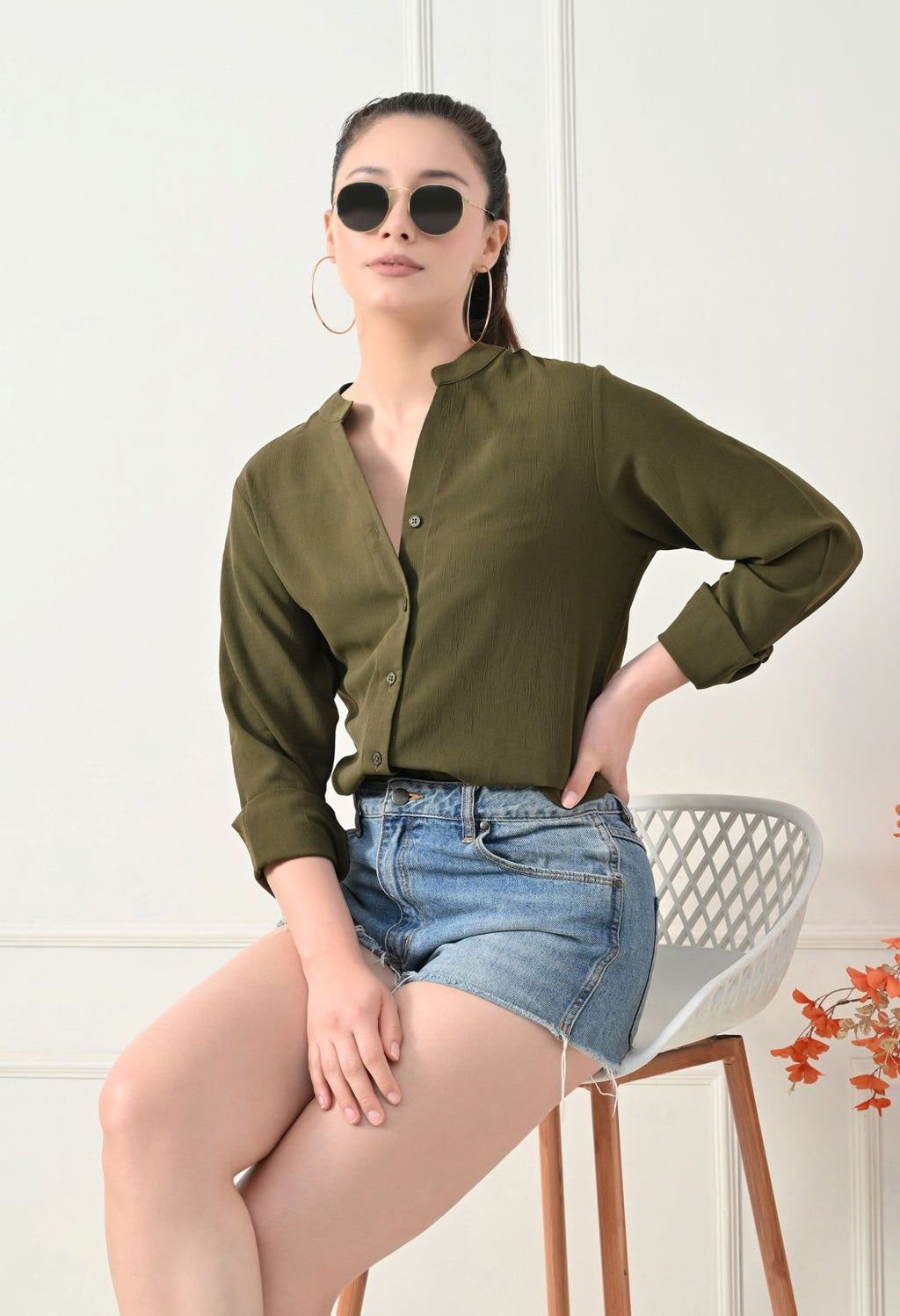 Women Green Solid Comfort Casual Shirts