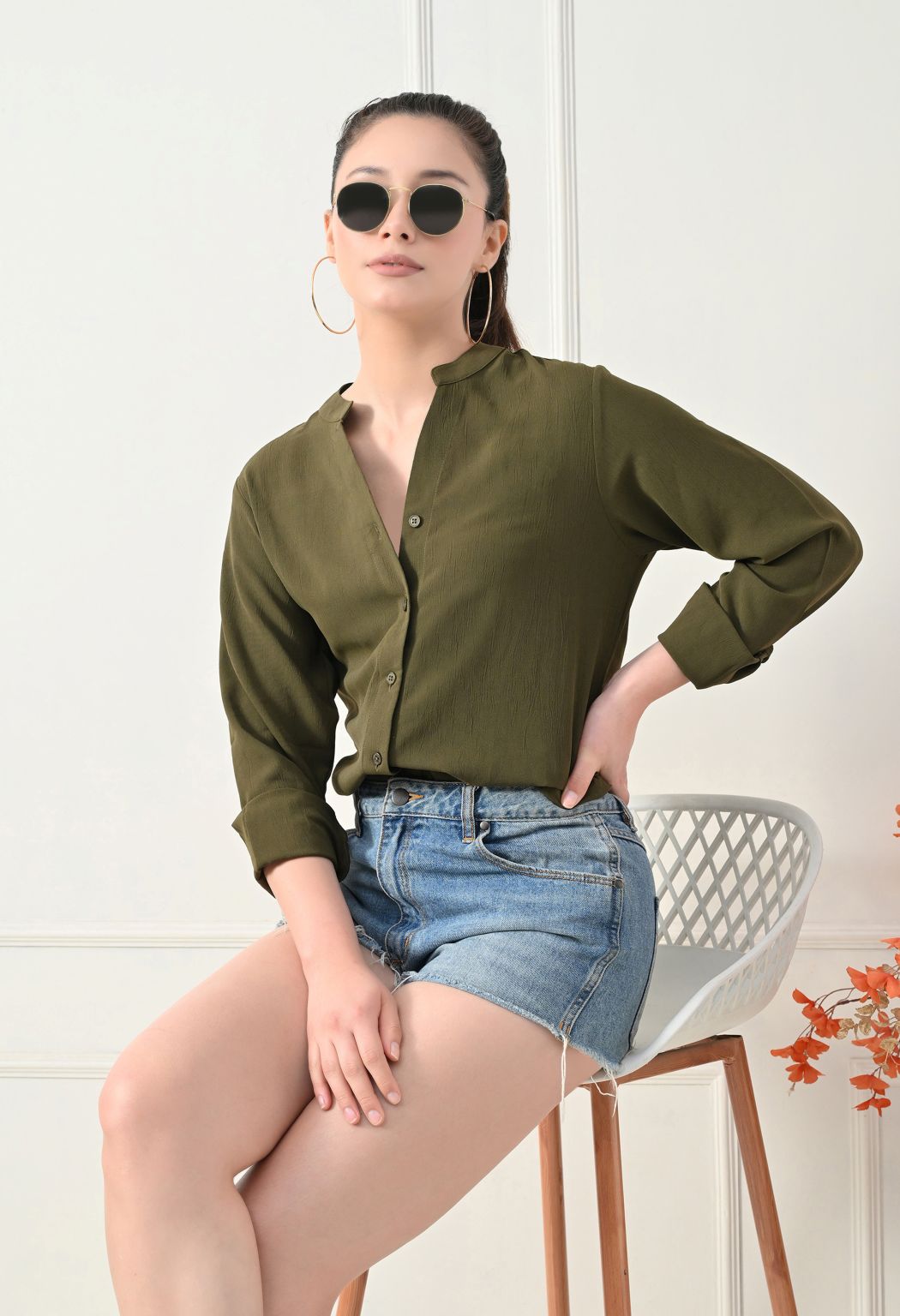 Women Green Solid Comfort Casual Shirts