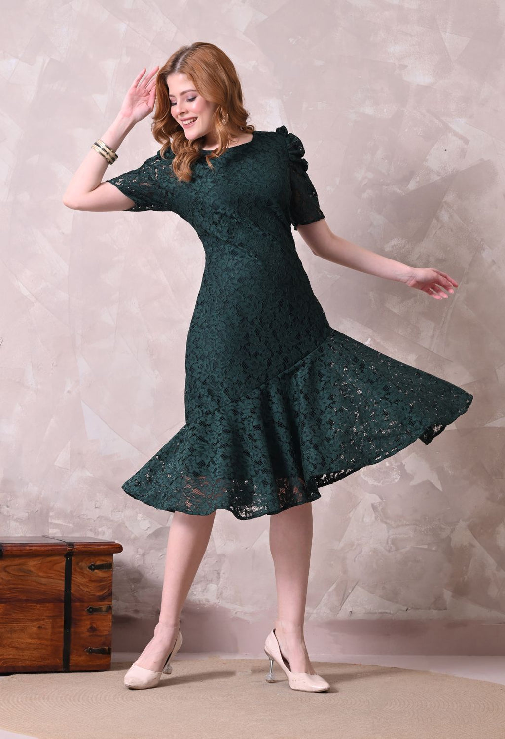 Women Green Solid Comfort Maxi Dress